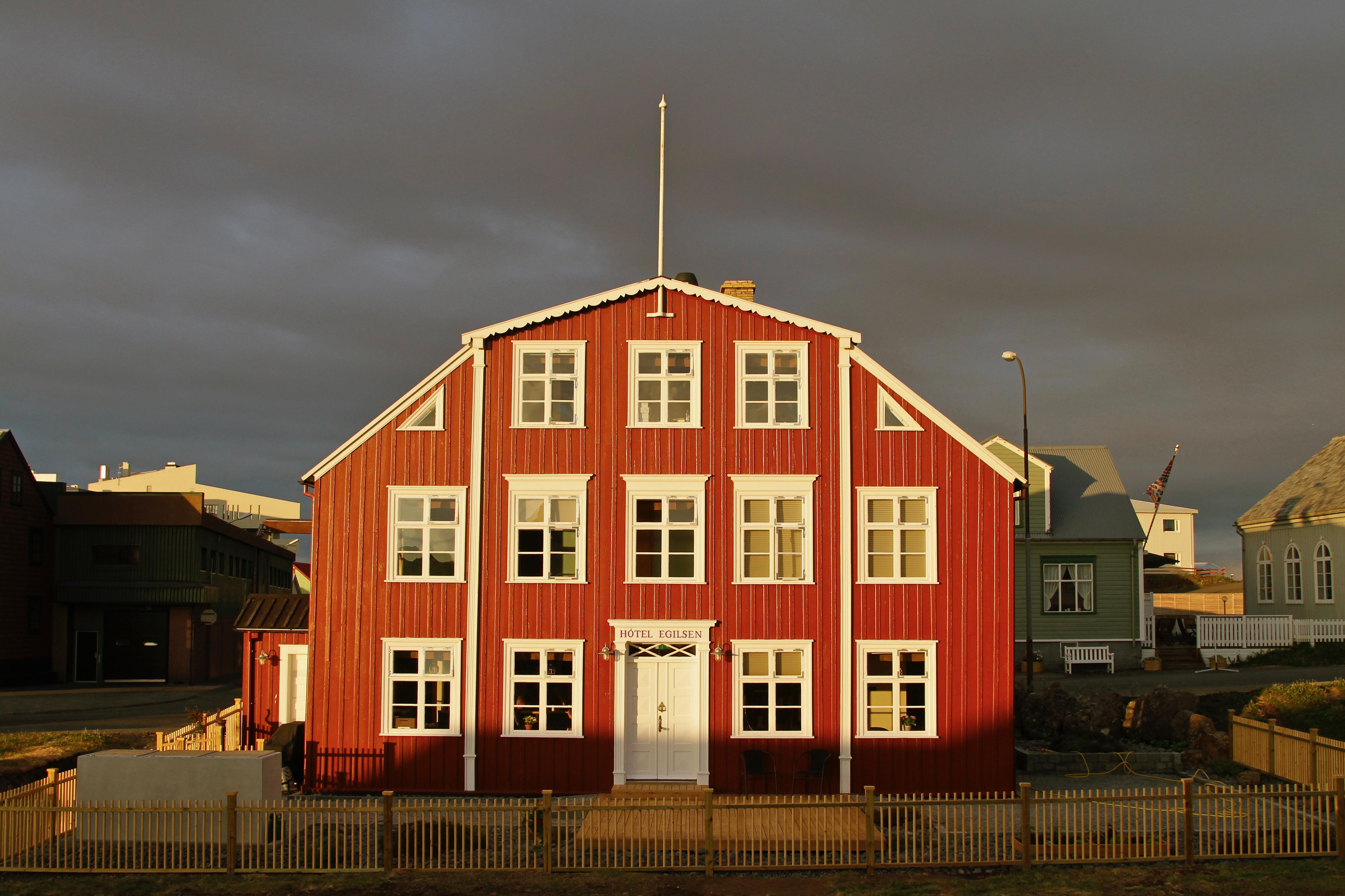 Hotel Egilsen Stykkisholmur Bagian luar foto